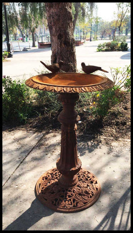 II.2657 PILETA DE PÁJAROS