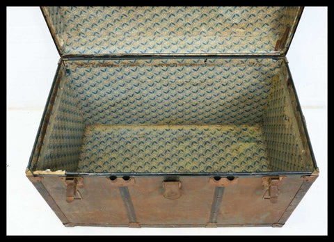 I.2069 BAÚL CANADIENSE DE METAL