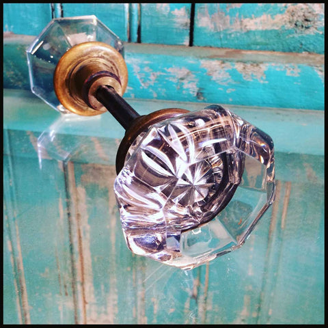 II.1701 PAR DE MANILLAS DE VIDRIO