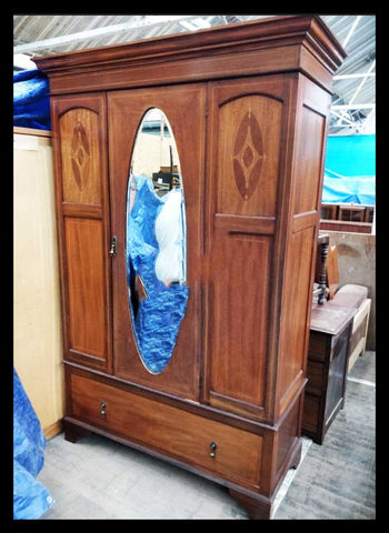 I.2075 ROPERO EDUARDIANO CON ESPEJO