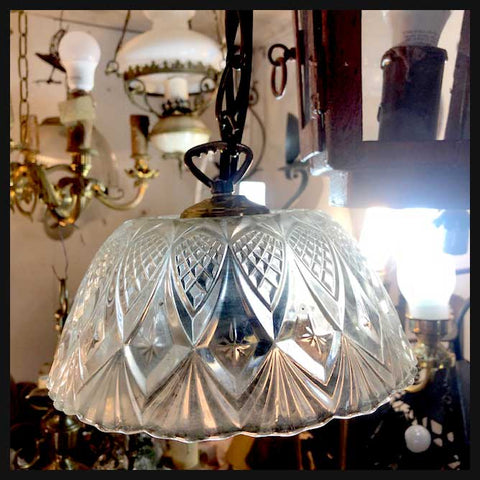 II.1974 LÁMPARA DE VIDRIO