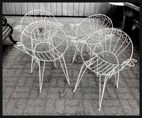 I.1824 CUARTETO DE SILLAS HUEVO