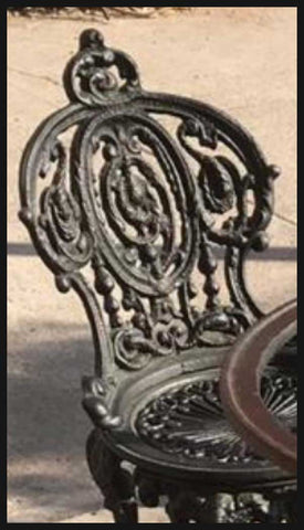 I.1826 JUEGO DE FIERRO FUNDIDO NEGRO