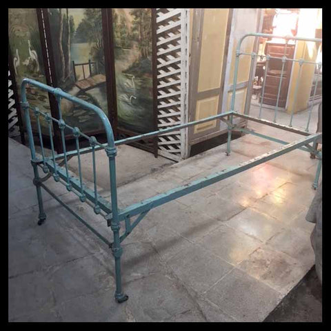 I.813 CAMA DE FIERRO TURQUESA