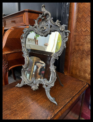 II.3439 ESPEJO DE MESA