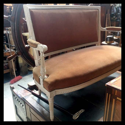 I.822 BANCA FRANCESA CON FELPA NARANJA