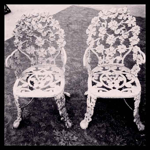 I.833 CUATRO SILLAS DE ALUMINIO BLANCO