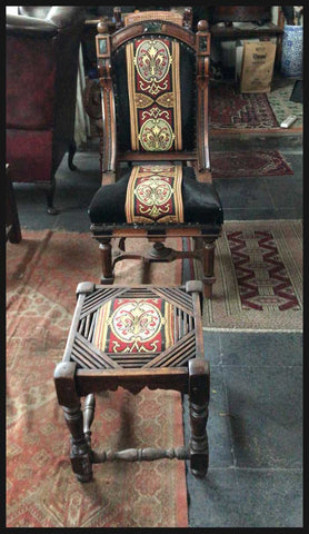 I.1830 SILLÓN CON APOYA PIES