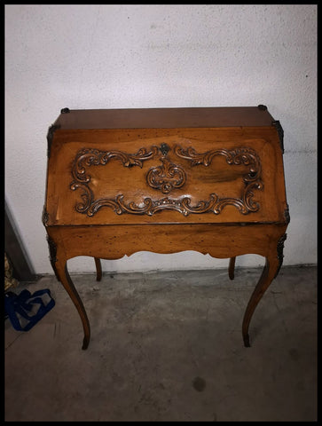 I.3812 SECRETAIRE LUIS XV