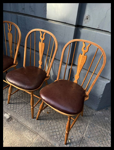 I.3813 SILLAS WINDSOR