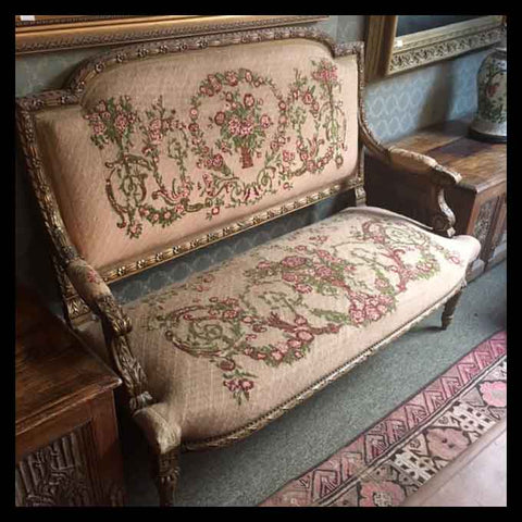 I.864 SOFÁ TIPO CANAPÉ