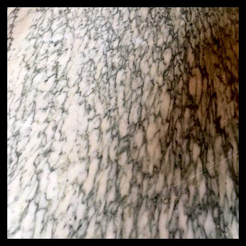 I.873 CÓMODA TALLADA FRANCESA