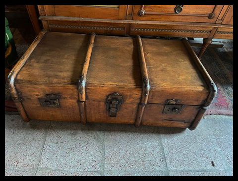 II.3517 BAÚL DE BARCO