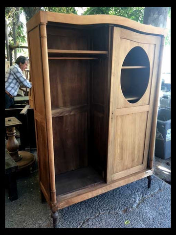 I.892 ROPERO DE LINGUE