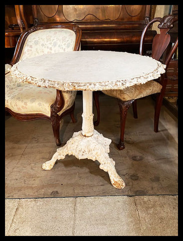 I.2192   MESA DE FIERRO BLANCA