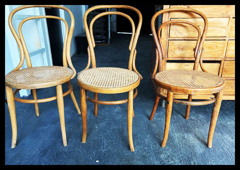 I.2213   SILLAS VIENA