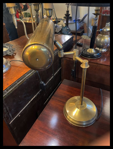 II.3525 LÁMPARA DE BRAZO DE BRONCE