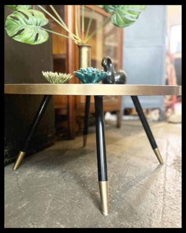 I.3918 MESA DE CENTRO DE FIERRO REDONDA