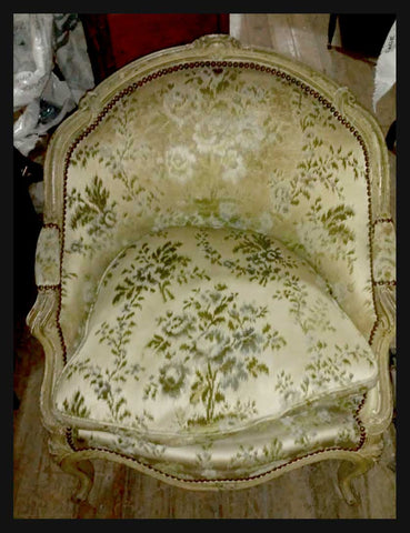 I.1471 JUEGO DE CAMA Y BUTACA TAPIZ ORIGINAL