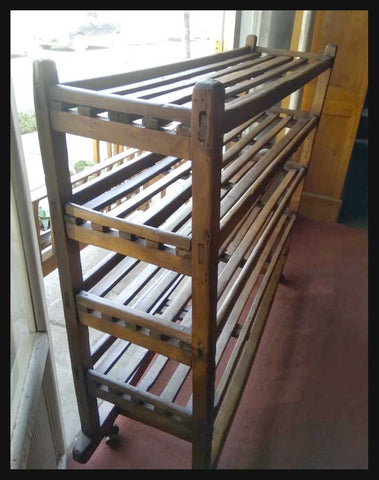 I.1519 MUEBLE ZAPATERO DE RAULÍ