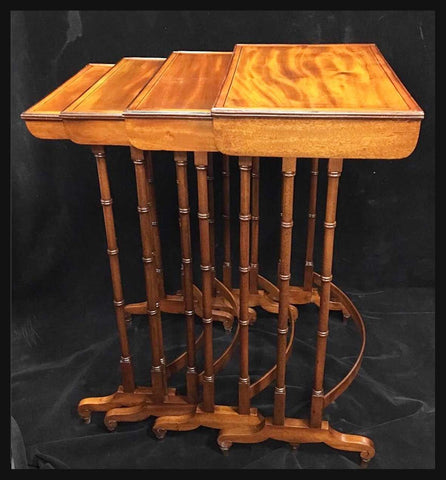 I.1736 MESITAS NIDO DE CAOBA INGLESA