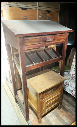 I.3758 MESÓN DE DIBUJO