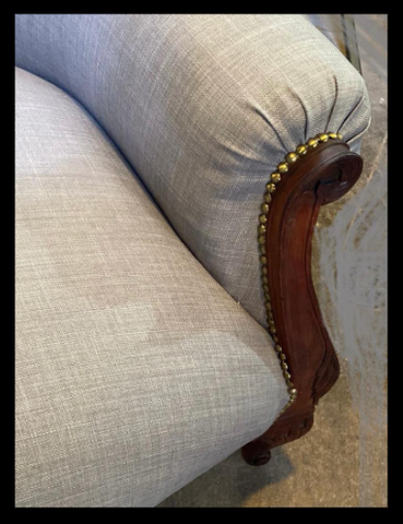 I.4006 SOFÁ DE 3 CUERPOS RESTAURADO