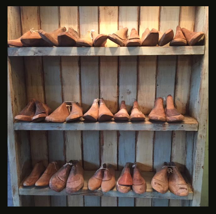 I.301 ZAPATERO Y HORMAS