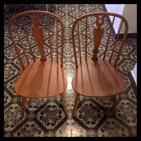 I.896 SILLAS WINDSOR