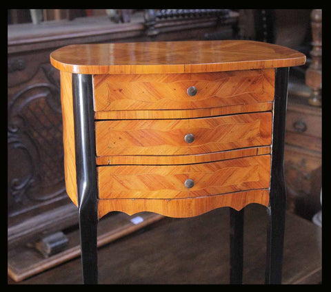 I.157 MINI VELADOR O MESA LATERAL