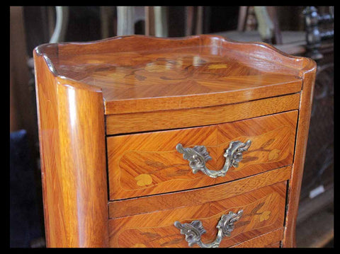 I.158 MINI VELADOR O MESA LATERAL