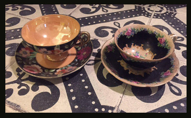 II.552 TAZAS DE COLECCIÓN