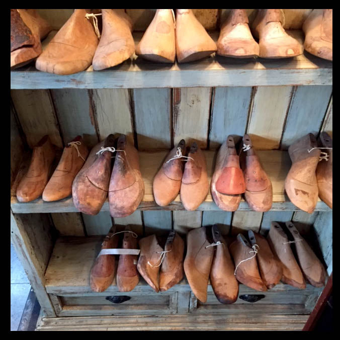 I.301 ZAPATERO Y HORMAS