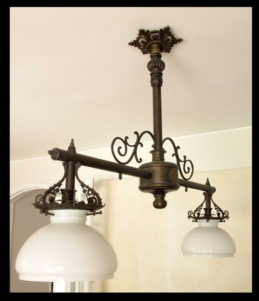 I.190 LÁMPARA DE MESA DE POOL