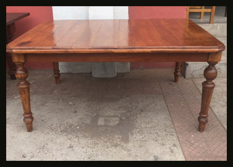 I.304 MESA DE COMEDOR