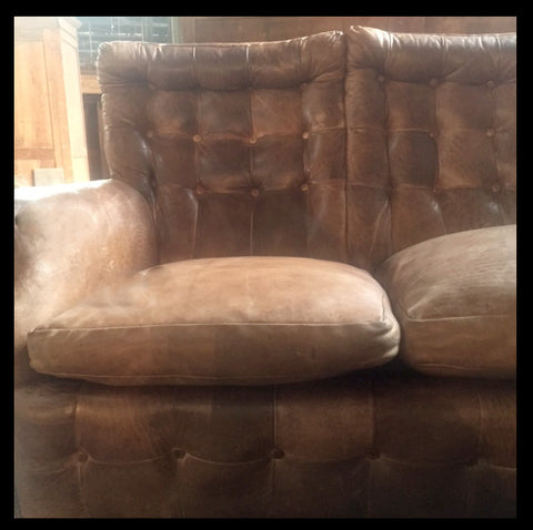 I.306 SOFÁ CAPITONÉ