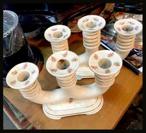 II.1849 CANDELABROS LOTA