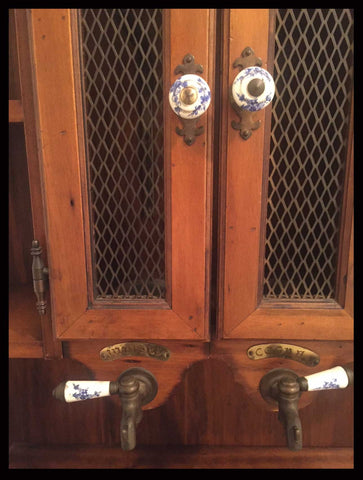 I.987 MUEBLE COLGANTE BAR