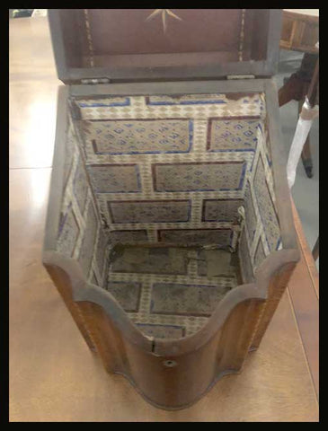 II.1858 PAR DE CAJAS DE CUCHILLOS VICTORIANAS