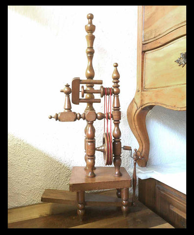 II.625 RUECA HILADORA