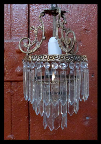 II.486 LÁMPARA DE LÁGRIMAS