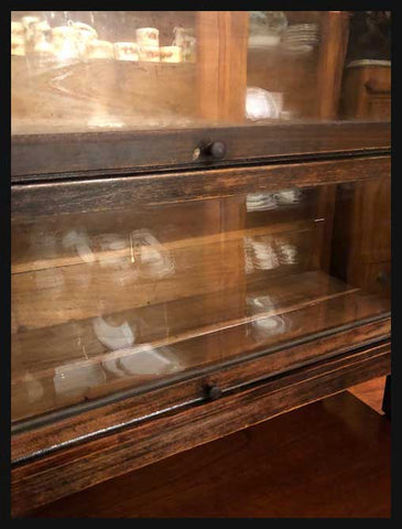 I.1565 MUEBLE THOMPSON