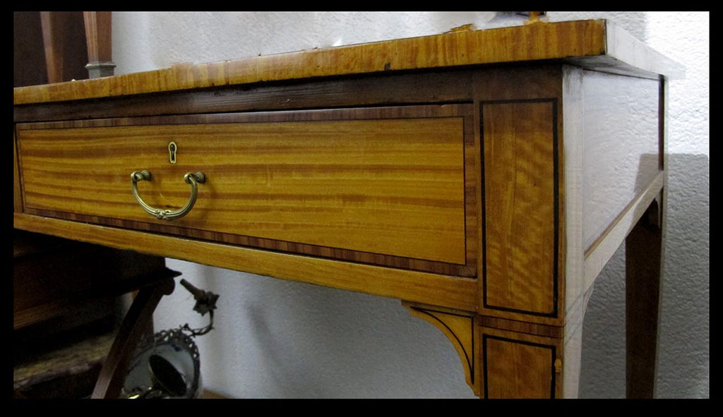 I.282 ESCRITORIO INGLÉS