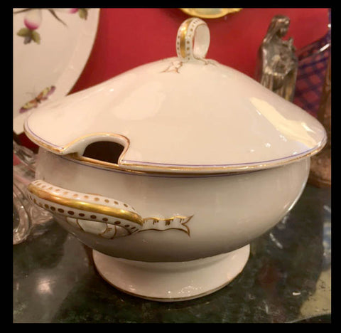 II.807 SOPERA CON DETALLES EN DORADO