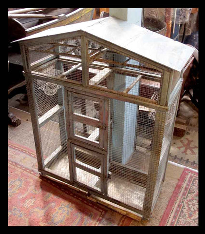 II.717 PAJARERA DE MADERA