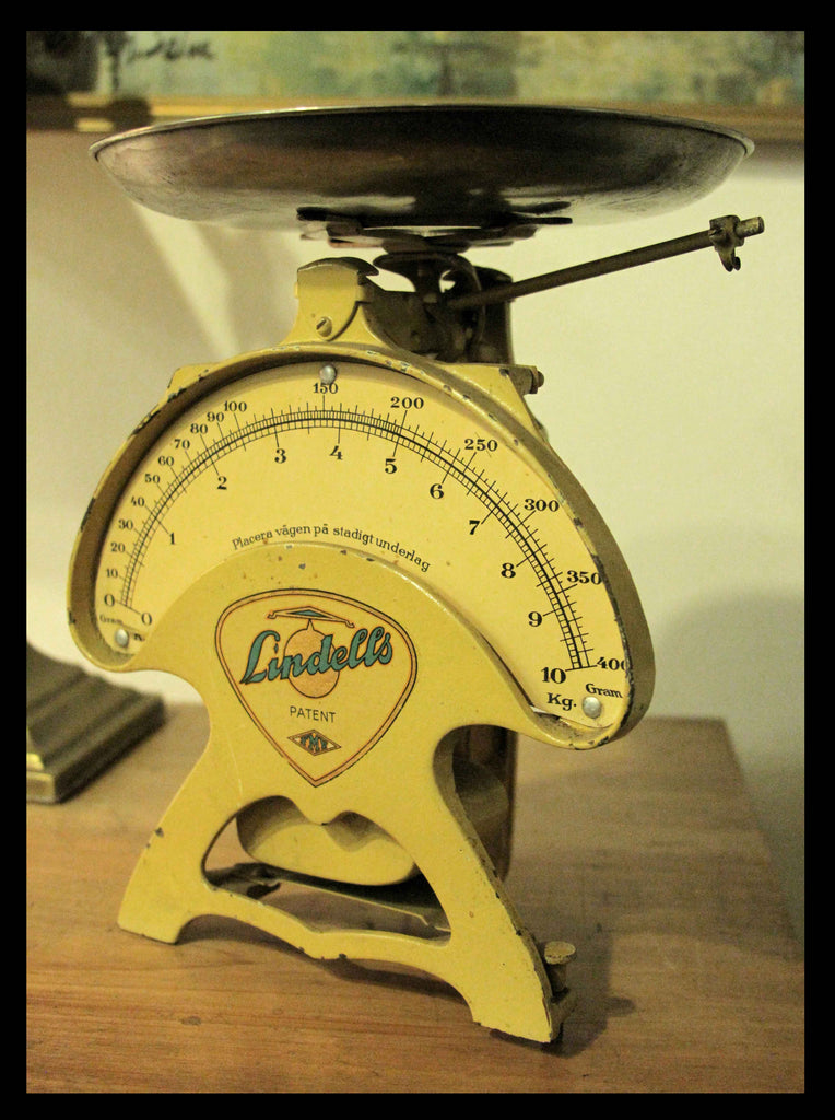 II.24 PESA DE COCINA