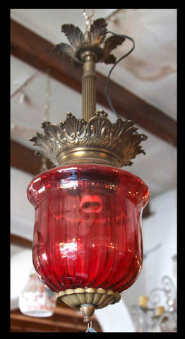 II.50  LÁMPARA COLGANTE ROJA
