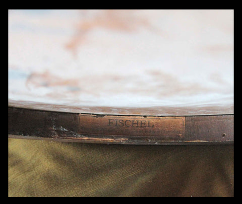 I.2 DOS SILLAS FISCHEL CAPTAIN CHAIR DE MADERA