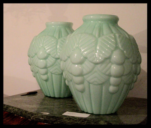 II.72 JARRONES DE OPALINA ART DECÓ