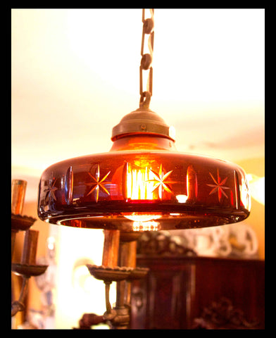 II.64 LÁMPARA COLGANTE ÁMBAR